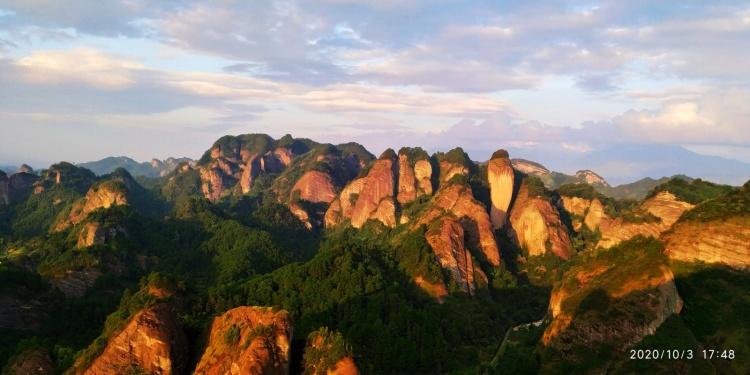 登顶崀山骆驼峰夕阳晚照醉美景