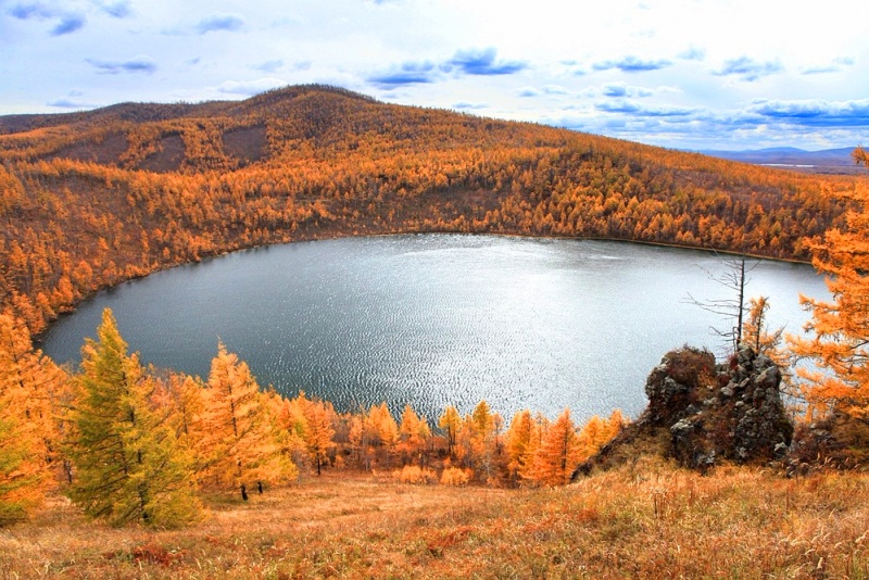 阿尔山.驼峰岭天池